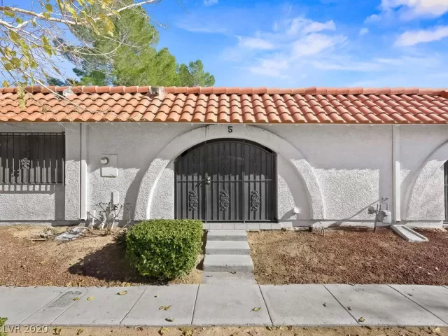 MLS: 2165663 Condo For Sale