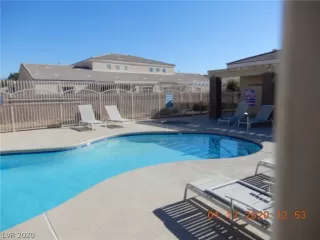 Photo #1: 2165664 Listing