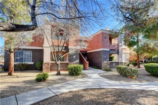 Photo #2: 2165681 Listing 