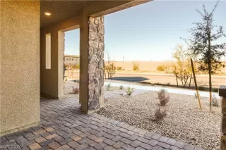 Photo #1: 2165734 Listing