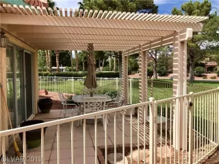Photo #2: 2165754 Listing 