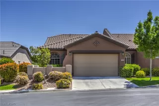 Photo #1: 2165763 Listing