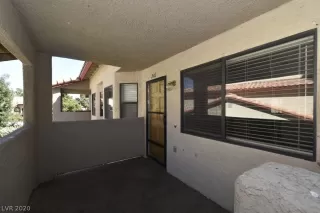 Photo #2: 2165803 Listing 