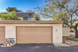 Photo #2: 2165825 Listing