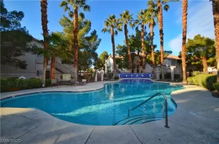 Photo #1: 2165827 Listing