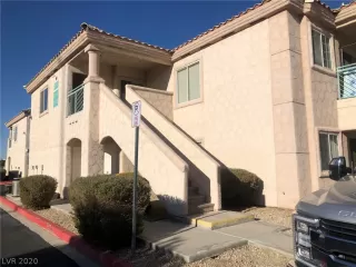 Photo #1: 2165901 Listing