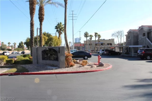 MLS: 2165979 Condo For Sale