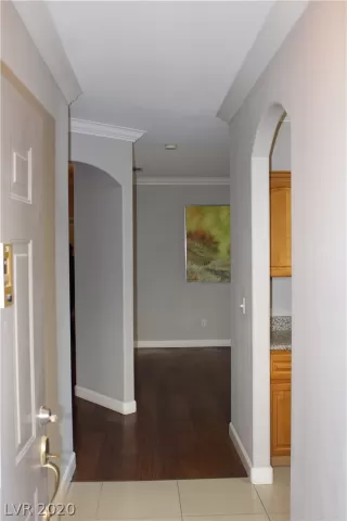 Photo #6: 2165979 Listing 