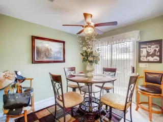 Photo #3: 2166179 Listing