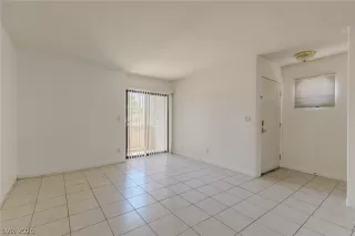 Photo #1: 2166200 Listing 