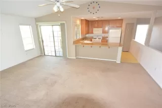 Photo #3: 2166227 Listing