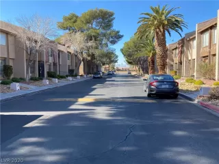 Photo #1: 2166295 Listing 