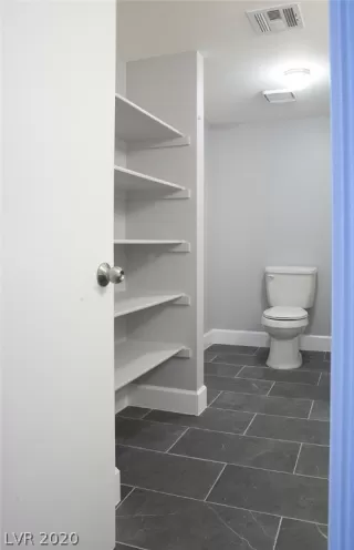 Photo #6: 2166307 Listing 