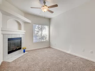 Photo #3: 2166443 Listing