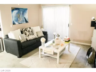 Photo #1: 2166458 Listing