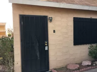 Photo #1: 2166524 Listing 