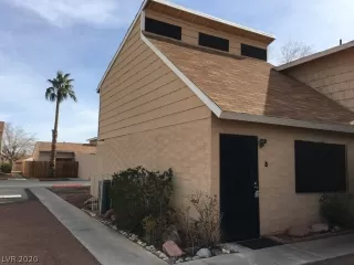 Photo #3: 2166524 Listing 