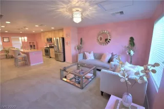 Photo #1: 2166572 Listing