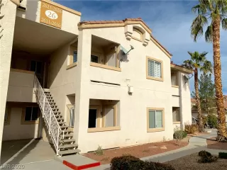 Photo #2: 2166680 Listing