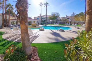 Photo #2: 2166771 Listing