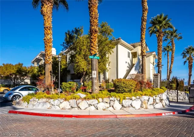 MLS: 2166838 Condo For Sale