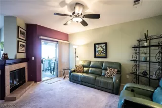 Photo #6: 2166838 Listing 