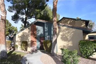 Photo #2: 2166853 Listing 