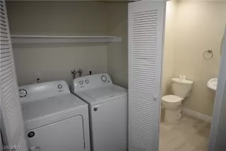 Photo #5: 2166853 Listing 