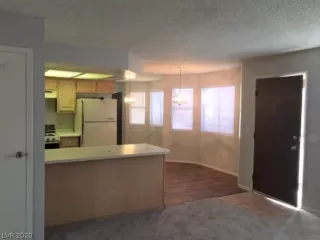 Photo #1: 2166958 Listing 