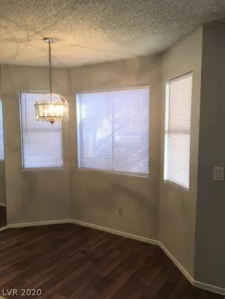 Photo #4: 2166958 Listing 