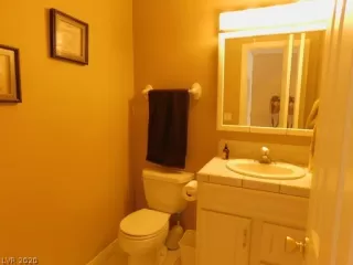 Photo #4: 2166991 Listing 