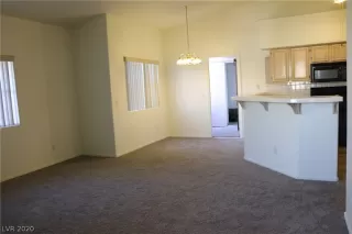 Photo #2: 2166997 Listing 