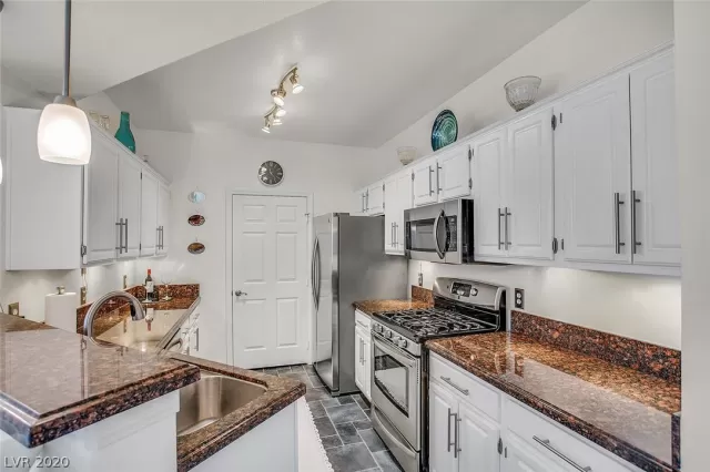 MLS: 2167197 Condo For Sale