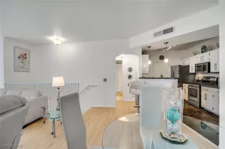 Photo #1: 2167197 Listing