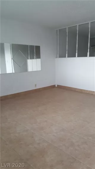 Photo #3: 2167200 Listing 
