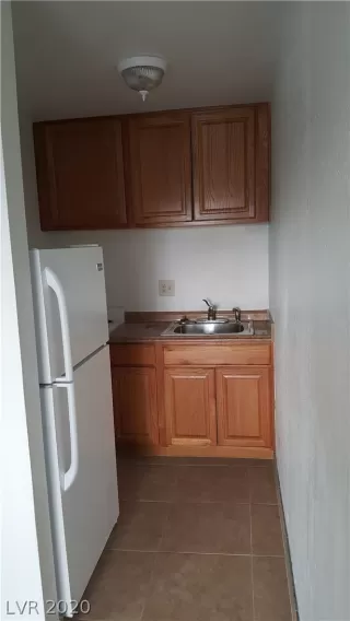 Photo #4: 2167200 Listing 