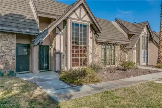 Photo #1: 2167282 Listing 