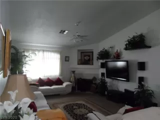 Photo #3: 2167313 Listing 