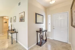 Photo #4: 2167427 Listing 