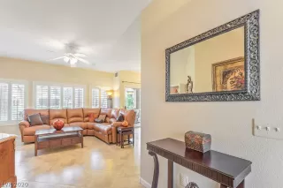 Photo #6: 2167427 Listing 