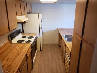 Photo #5: 2167480 Listing 