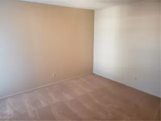 Photo #6: 2167480 Listing 