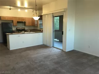 Photo #3: 2167604 Listing 