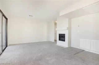 Photo #3: 2167650 Listing 