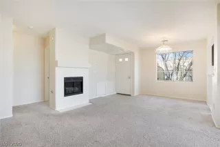 Photo #4: 2167650 Listing 