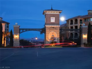 Photo #1: 2167652 Listing 