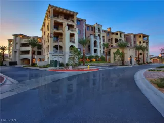 Photo #2: 2167652 Listing 