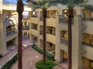 Photo #6: 2167652 Listing 