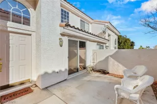 Photo #5: 2167660 Listing