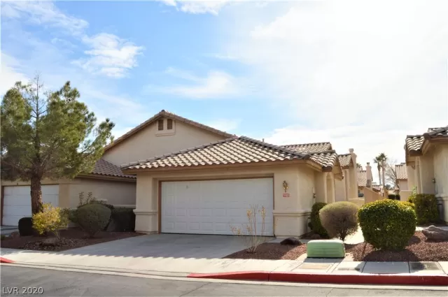 MLS: 2167679 Condo For Sale